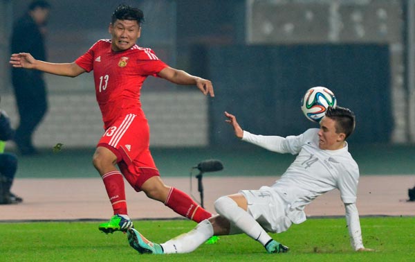 11��14�գ��й�����Ա����ҵ�����ڱ����д��򡣵��գ��ڽ����ϲ����е��й�֮�ӹ��������������У��й���1��1սƽ�������ӡ� �»������������