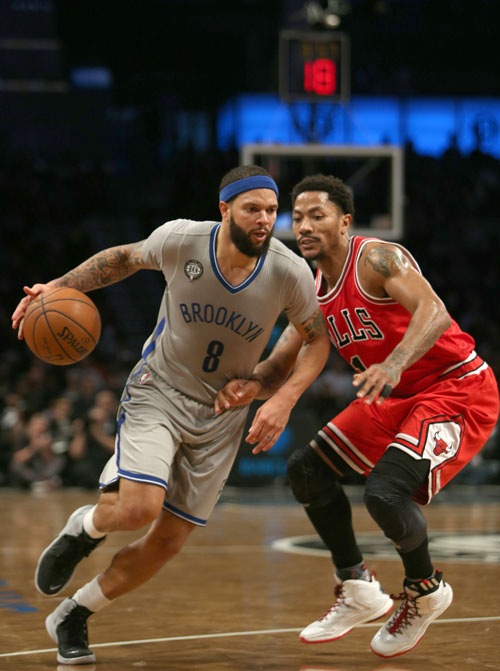 ����ʱ��11��30�գ���2014-2015����NBA�������У�֥�Ӹ繫ţ�ӿͳ���102��84սʤ��³�������ӡ� ����������Ա��¡������ķ˹�����ڱ�����ͻ�ơ�ͼƬ���»��緢 