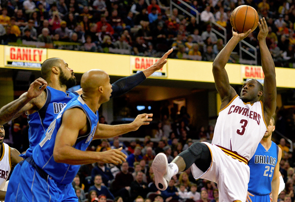 ����ʱ��1��4�գ���2014-2015����NBA�������У�����˹Сţ�ӿͳ���109��90սʤ����������ʿ�ӡ�������ʿ����Աά��˹���ң��ڱ�����Ͷ����ͼƬ���»��緢