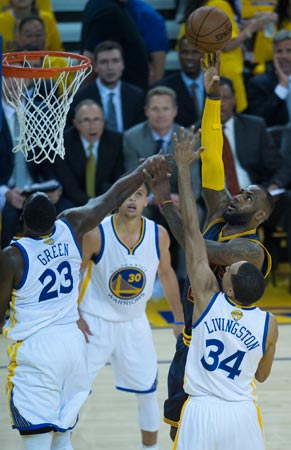 ʱ614գʿԱղʡղķ˹ϣڱнգ20142015NBAְҵܾ峡Уʿ10491սʤʿӣȷ32ȡ»