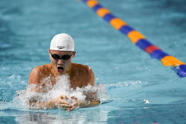 9��10�գ��Ƴ����ڱ����С� ���գ���2015��ȫ����Ӿ����������200����Ӿ�����У����϶�ѡ�ֻƳ�����2��12��60�ĳɼ���ùھ����»�������Ŷ���