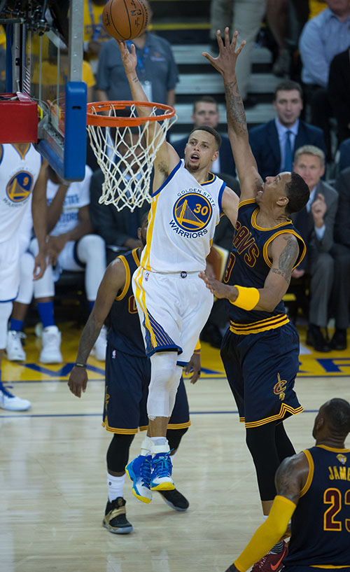 ʱ62գʿԱڱգ2015-2016NBAְҵܾڰ¿սʿ10489սʤʿӣȷʱ10ȡ»
