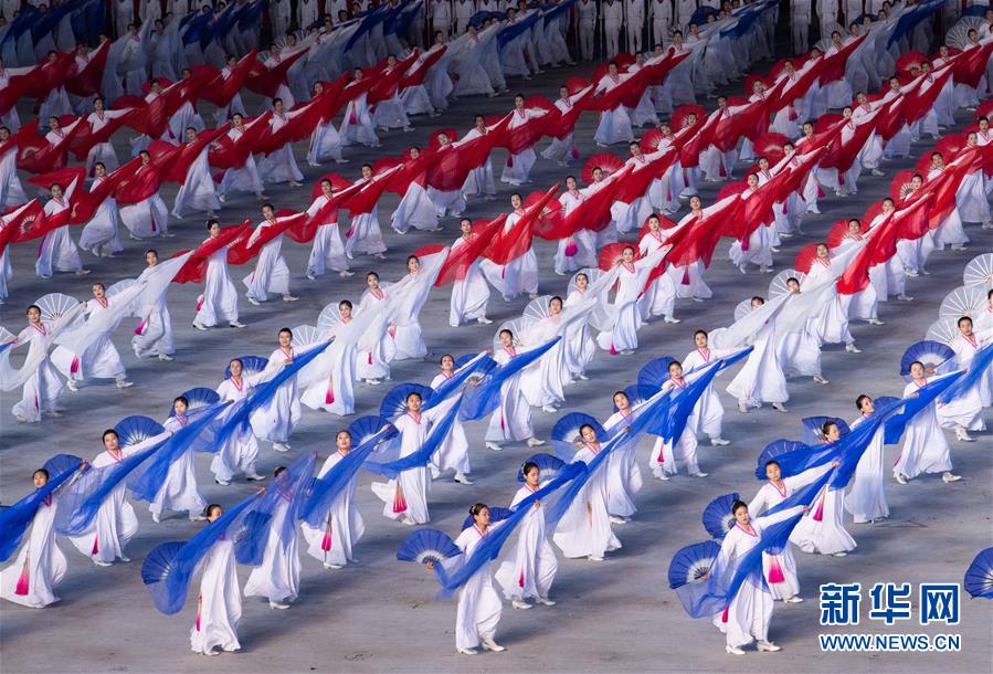 （時政）（3）朝鮮舉行大型團體操和藝術演出