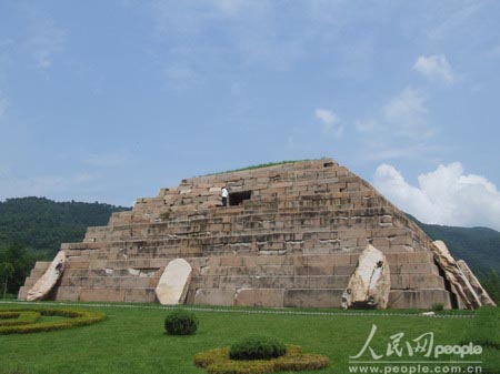 高句丽遗址_集安高句丽遗址