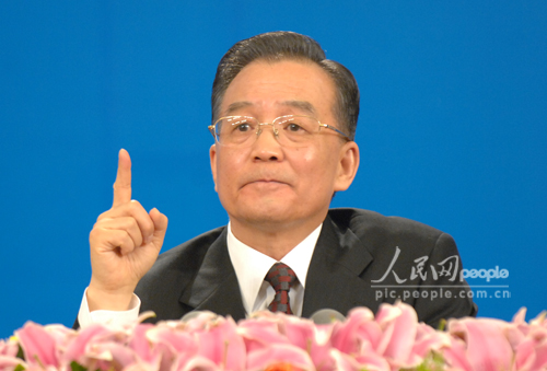 温家宝：奥运会之前抓捕异见人士纯属无中生有时政人民网