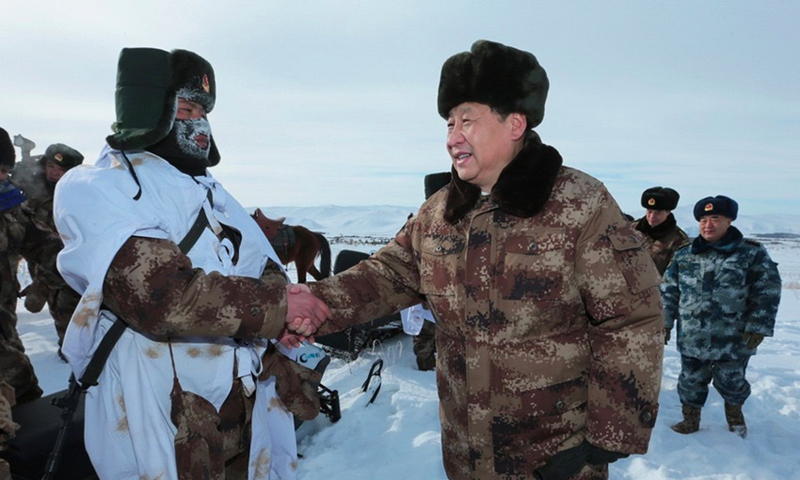 2014年1月26日，習近平總書記春節前夕冒嚴寒踏冰雪慰問邊防官兵。