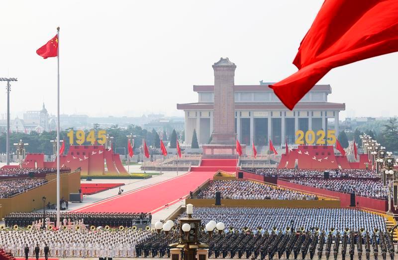 △2025年9月3日，纪念中国人民抗日战争暨世界反法西斯战争胜利80周年大会在北京隆重举行。